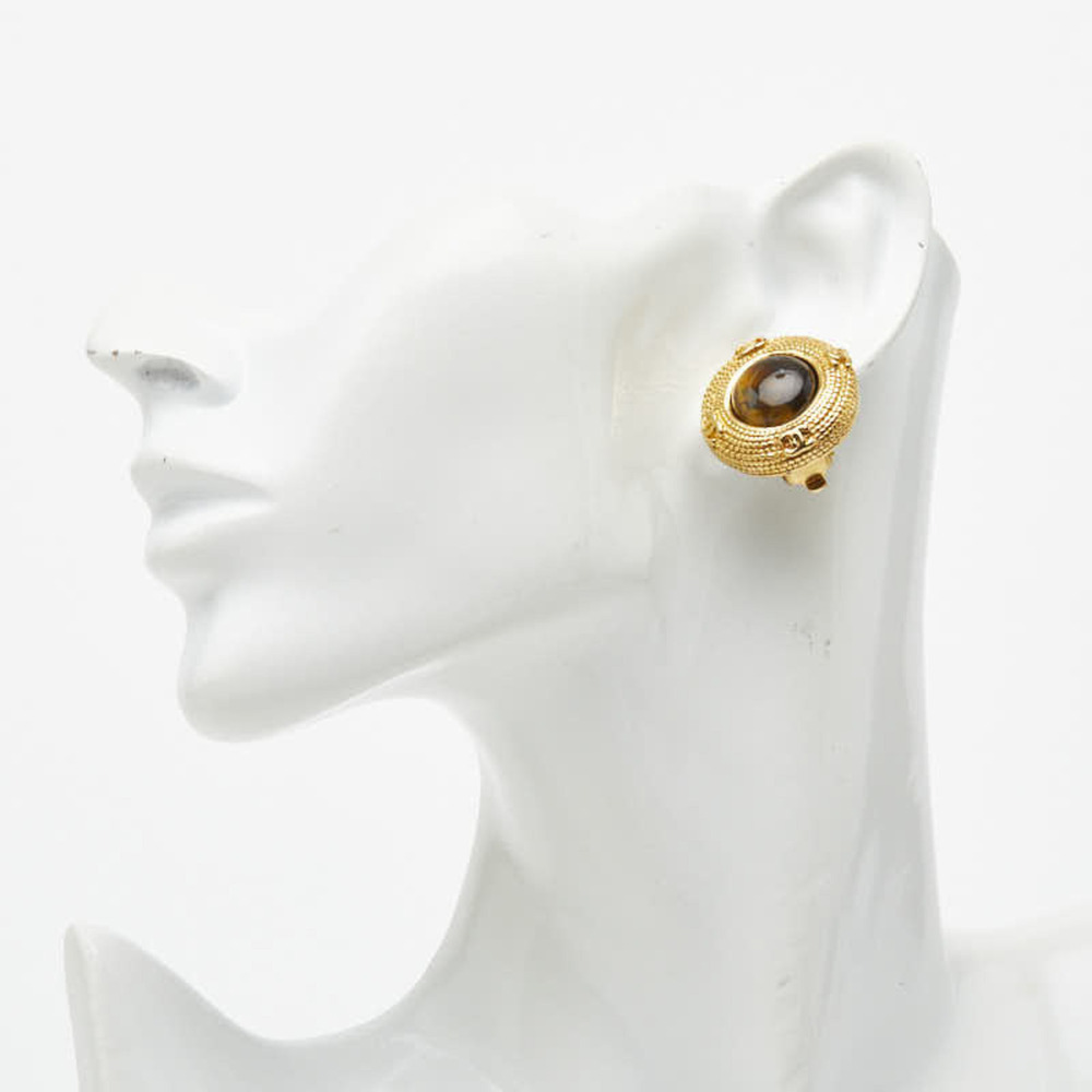 CHANEL Authentic Gold Logo Earrings - Picture 5 of 5